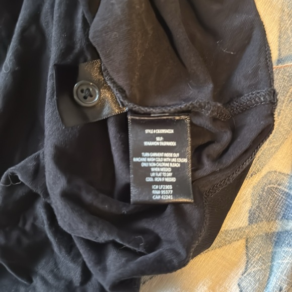 Sanctuary black polo, button down with ruching, xl - Picture 5 of 7